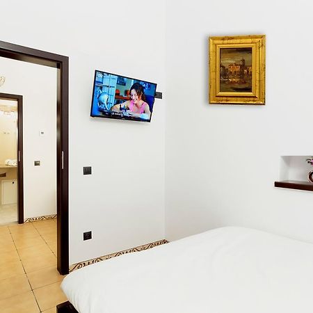 Select Studio Apartment Сибиу Екстериор снимка